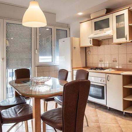 Apartment Emilija Üsküp Dış mekan fotoğraf