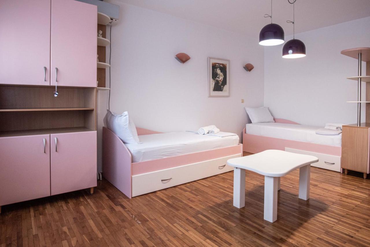 Apartment Emilija Üsküp Dış mekan fotoğraf