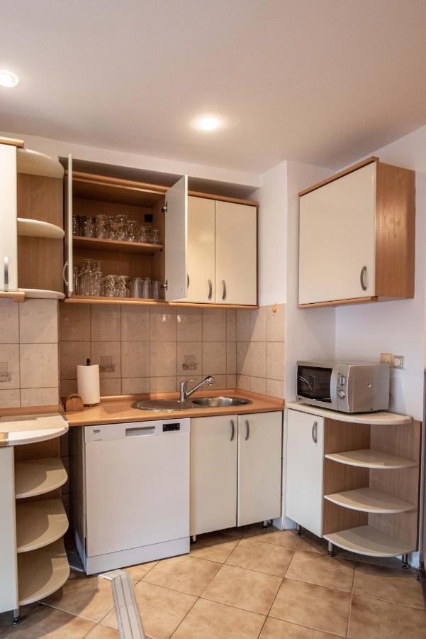 Apartment Emilija Üsküp Dış mekan fotoğraf